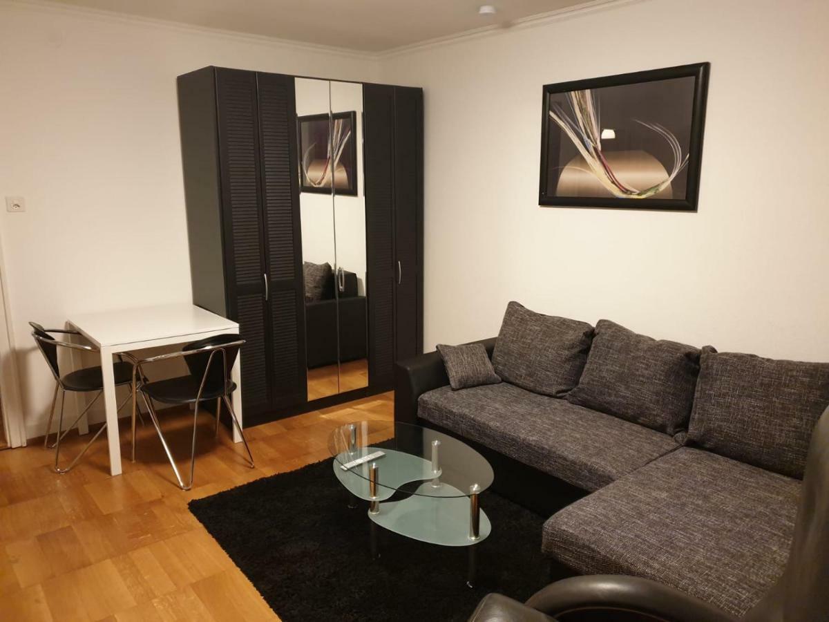 בזל Breite Familien Apartment מראה חיצוני תמונה